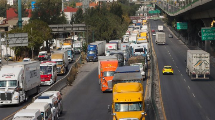 Megamarcha de transportistas y comerciantes en Edomex: México-Querétaro y otros puntos bloqueados
