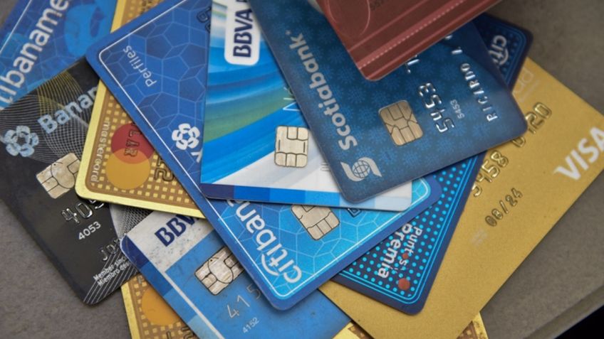 Abusos bancarios: Monreal va contra cobros indebidos y altas comisiones
