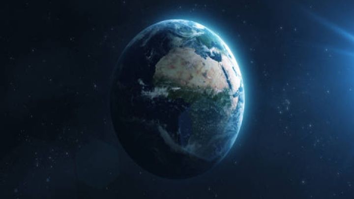 El planeta se oscurece y cambia su forma: los científicos de la NASA explican qué está ocurriendo