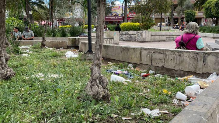 Xochimilco: crimen, socavones y basura azotan a barrio tradicional
