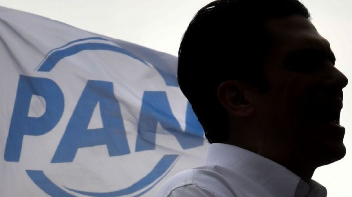 Para Romero millones en sueldos, para sus militantes: abandono