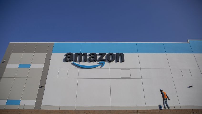 Amazon despliega robots en sus almacenes; no contrataría a más de 600,000 personas