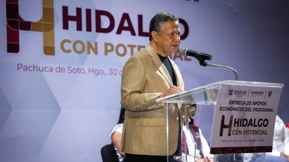 Después de entregar estímulos económicos, el gobernador dio declaraciones respecto a la liberación del excontralor