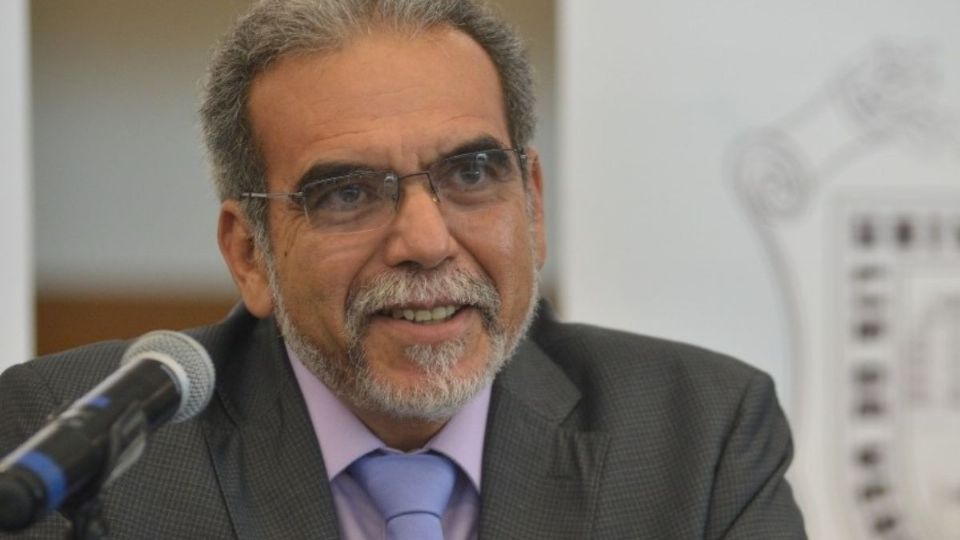 Mientras que el Poder Judicial desechó los amparos en su contra.