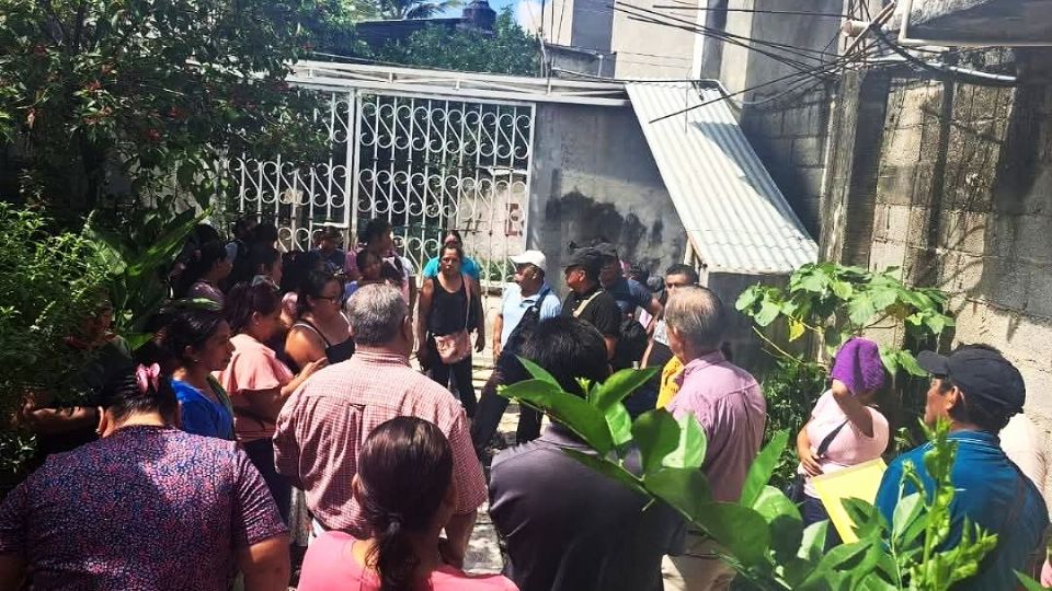 Ocho trabajadores fueron retenidos por varias horas