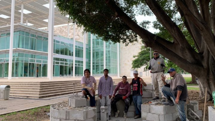 ¿Qué están construyendo en el jardín del Fórum Cultural?