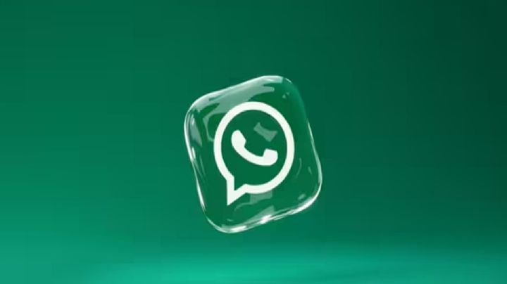 WhatsApp se renueva con “Liquid Glass” en iOS 26: así luce su elegante diseño transparente