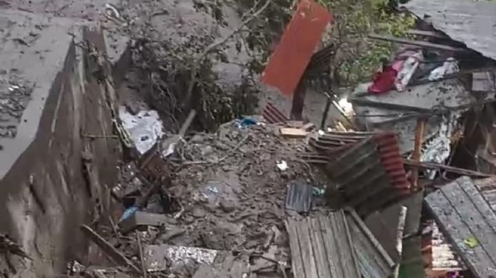 Deslave en Naucalpan: derrumbe de talud sobre vivienda en Olímpica Radio Primera Sección