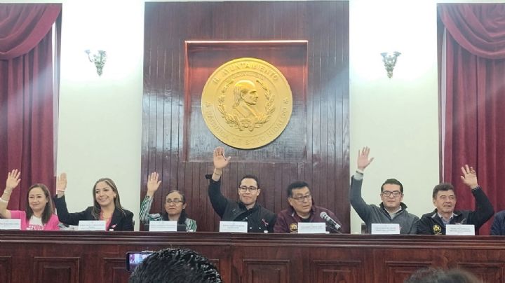 Cabildo de Pachuca analiza crear comisiones para migrantes y bienestar animal