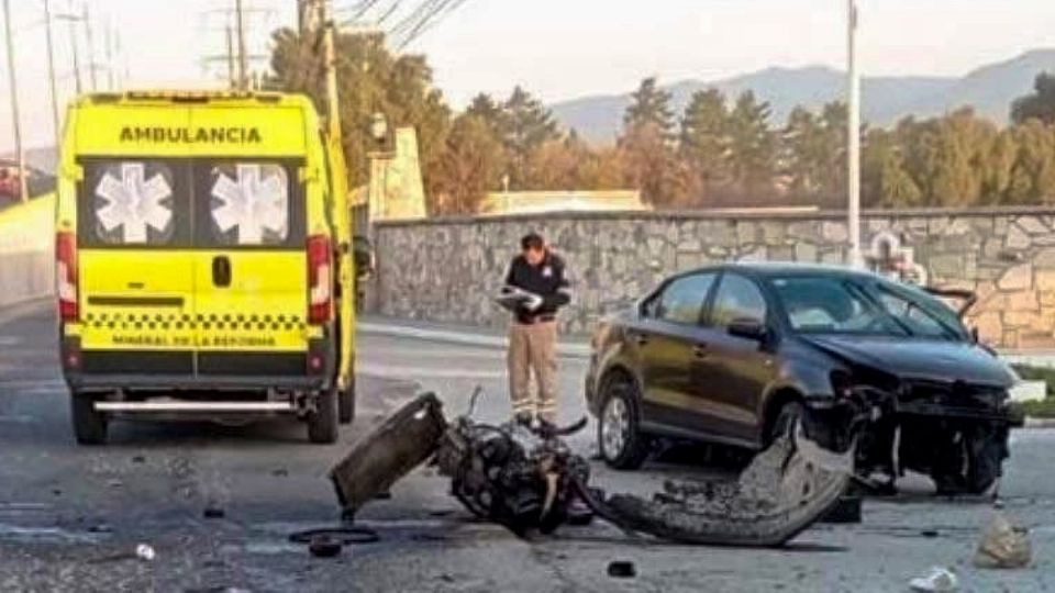 El conductor perdió la vida frente al Memorial La Paz