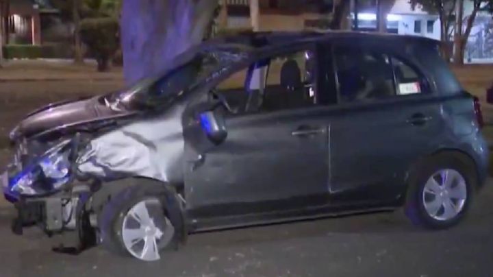 Conductor se estrella contra un auto por exceso de velocidad en la alcaldía Coyoacán