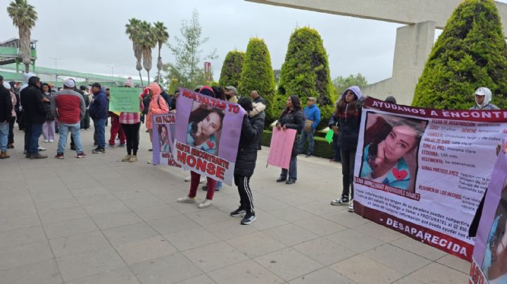 Bloqueo en el Felipe Ángeles de Pachuca; exigen localizar a una joven