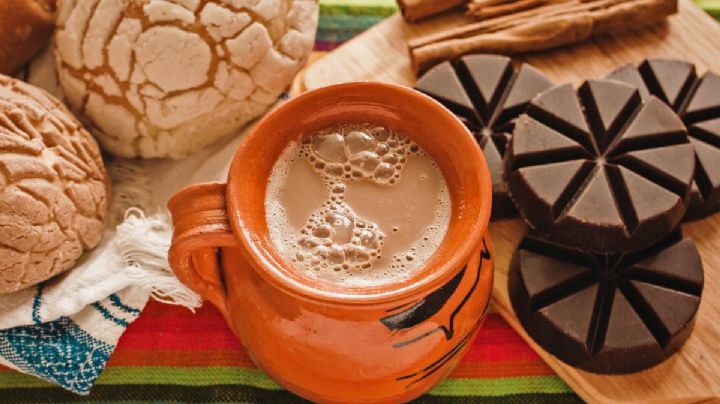 Cinco recetas de chocolate caliente que rompen con la tradición
