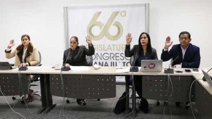 Diputados aprueban un dictamen para aprobar matrimonios igualitarios