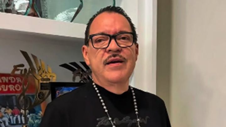 Julio Preciado pelea con empleado de aerolínea por retraso de vuelo en Tijuana