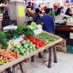 Comerciantes de Tulancingo acusan aumentos desproporcionados en licencias de funcionamiento