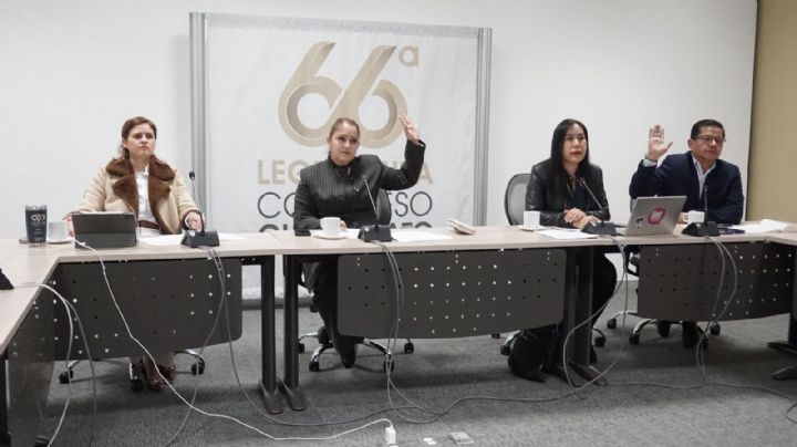 El diputado panista Rolando Alcántar votó otra vez a favor de matrimonios igualitarios en Guanajuato