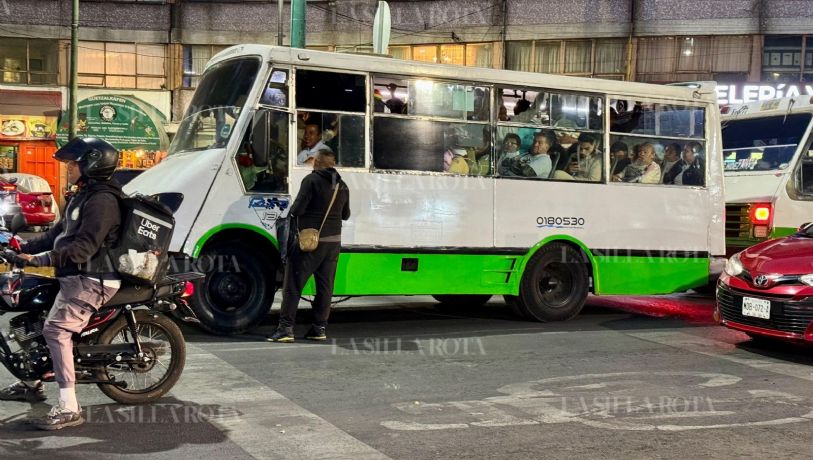 Microbuses y camiones de CDMX, más caros y con las mismas infracciones
