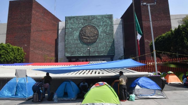 CNTE libera la México-Cuernavaca y levanta plantón en la Cámara de Diputados tras 48 horas de protestas