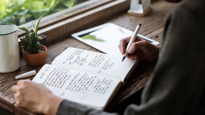 ¿Por qué todos están practicando el journaling (y cómo empezar el tuyo)?