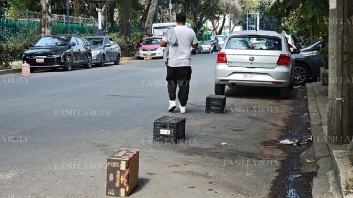 Hospital General, “infestado” de “franeleros”; los “dueños de la calle” cobran hasta 50 pesos por estacionarse