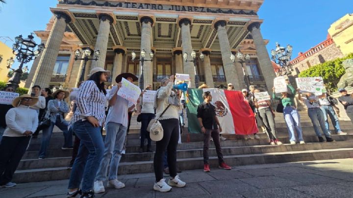 En Guanajuato capital lanzan consignas contra el Gobierno Federal