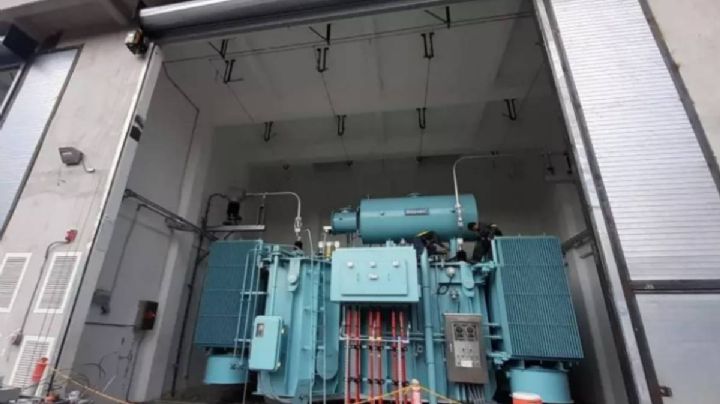 Sujeto intenta robar cable y recibe descarga eléctrica en una subestación en la Venustiano Carranza