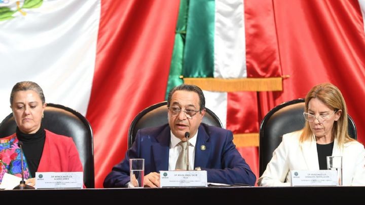 Empresarios y diputados analizan los aranceles al sector calzado, textil y automotriz del 2026