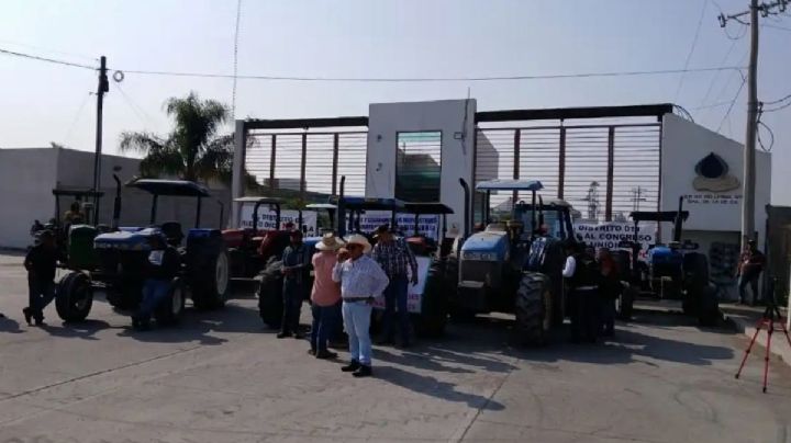 Agricultores y transportistas preparan rueda de prensa en el Distrito de Riego 011