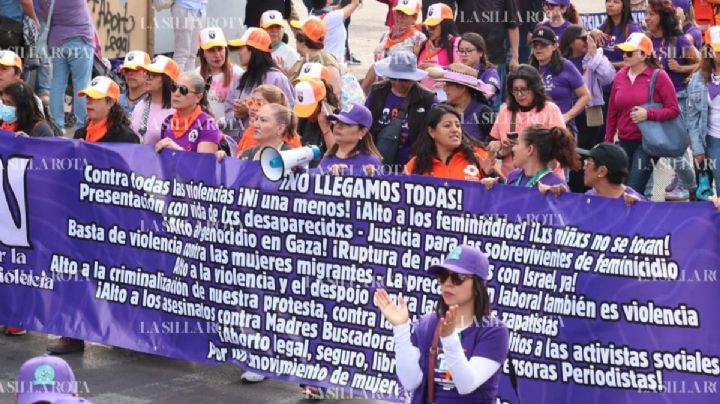 Fotogalería | Así avanza la marcha del 25N rumbo al Zócalo