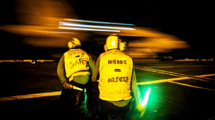 EU hace maniobras militares "en lo oscurito" en el Caribe, frente a Venezuela