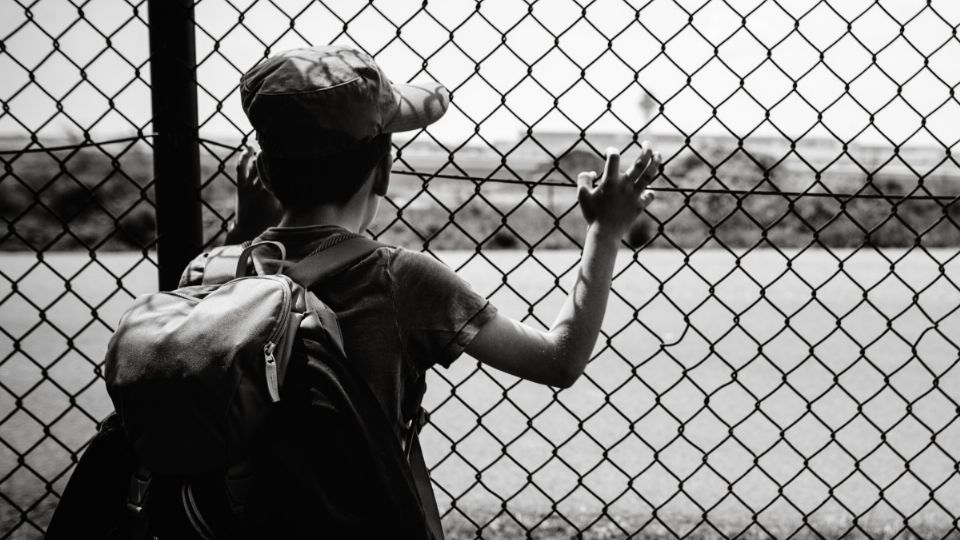 Presentan los avances de dos programas dirigidos a migrantes en situación de vulnerabilidad