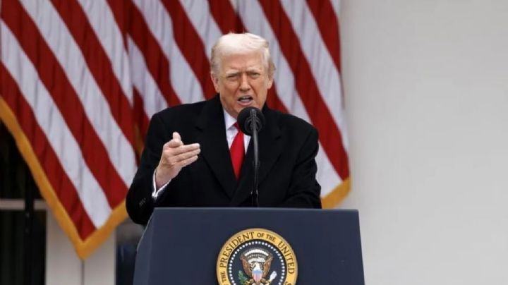 Trump celebra el Thanksgiving con amenaza a migrantes