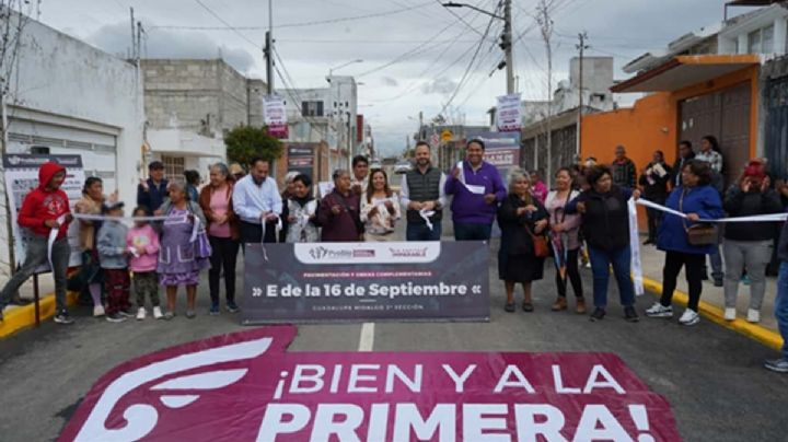 Entrega Gobierno de la ciudad infraestructura vial en la colonia Guadalupe Hidalgo Segunda Sección