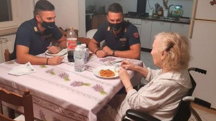 El llamado de ayuda de una abuelita que se sentía sola y los héroes que le dieron compañía