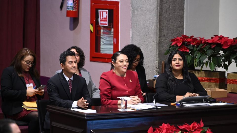 Durante su comparecencia en el Congreso del Estado.