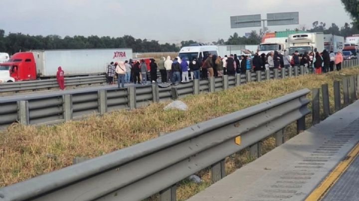Liberan autopista México-Querétaro tras 8 horas de bloqueos