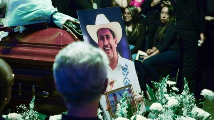 El crimen organizado le quitó la vida a Carlos Manzo