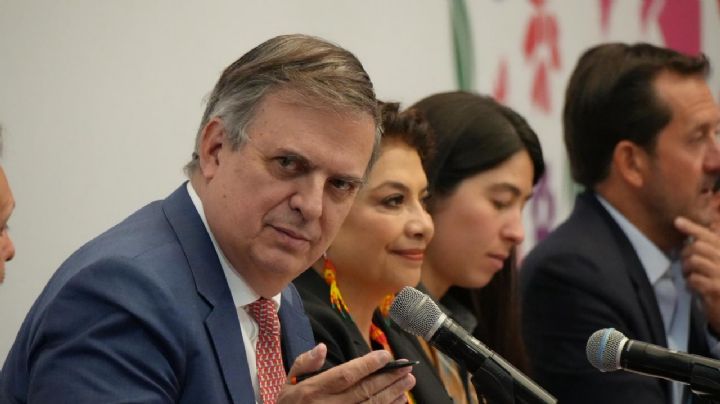 Ebrard anuncia inversión de 14 mil mdp para el puerto Lázaro Cárdenas