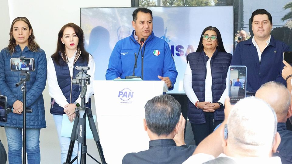 Integrantes de Acción Nacional ofrecieron una conferencia de prensa