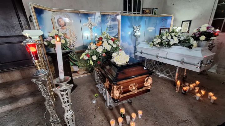 Despiden y sepultan a los 10 jornaleros fallecidos en el accidente Salamanca–León