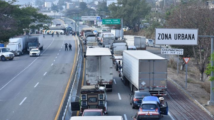Bloquean avenida Del Peñon y hay plantón frente a San Cosme: estas son las concentraciones de hoy