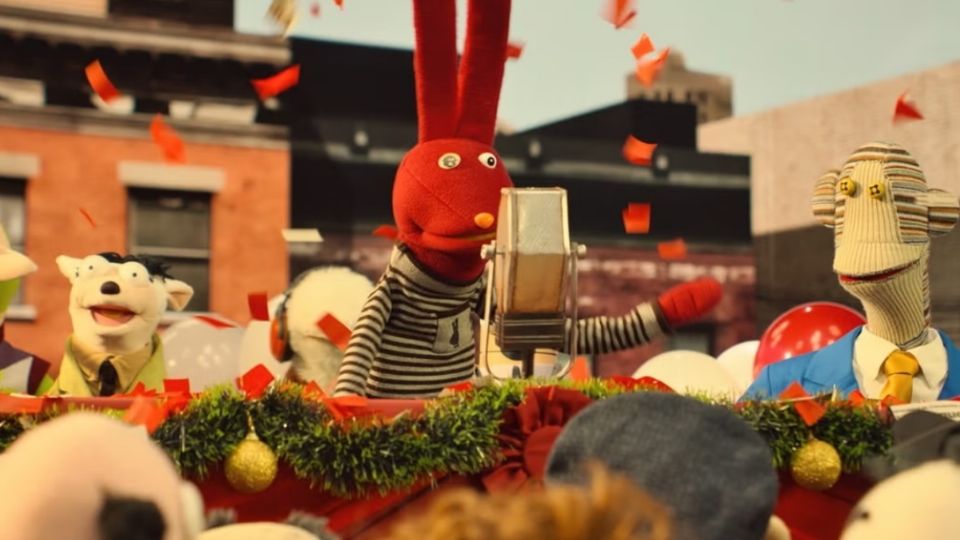 ¿Qué revela el nuevo tráiler de su película en Prime Video?