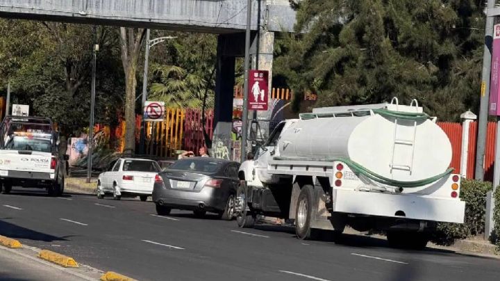 Mujer de 60 años es atropellada por una pipa en alcaldía Azcapotzalco