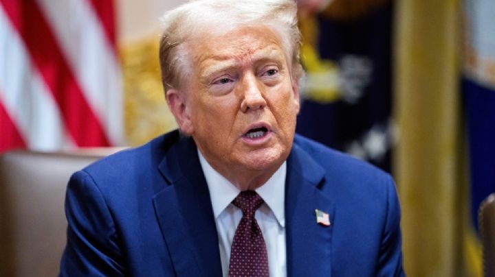 Trump dice que toma aspirina por "superstición"; dice tener "buena genética"