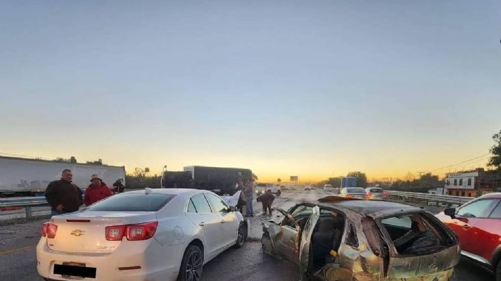 Choque múltiple en carretera México-Querétaro deja un muerto