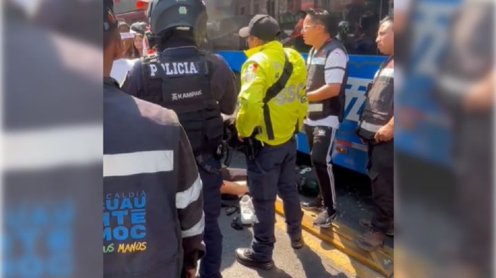 Trolebús atropella a un hombre en Eje Central; el conductor fue detenido