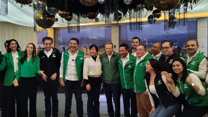 Benjamín Rico llega al PVEM con banda y porras; asegura que no busca candidatura por Pachuca