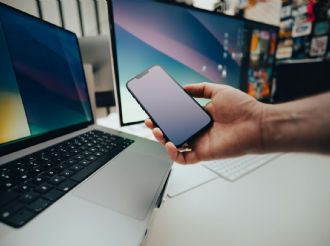 Evita compras impulsivas: 5 consejos para ahorrar en tecnología esta Navidad