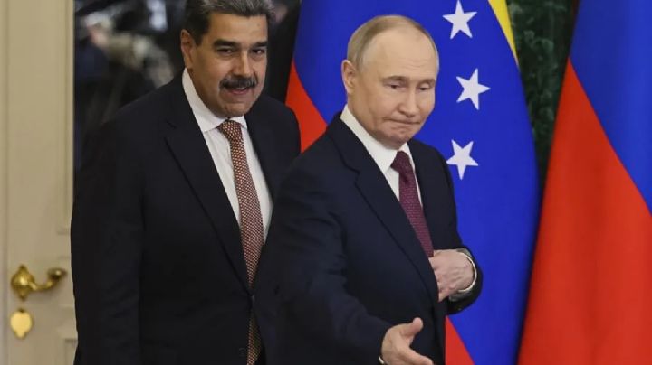 Putin expresa su apoyo a Maduro y a Venezuela en llamada telefónica